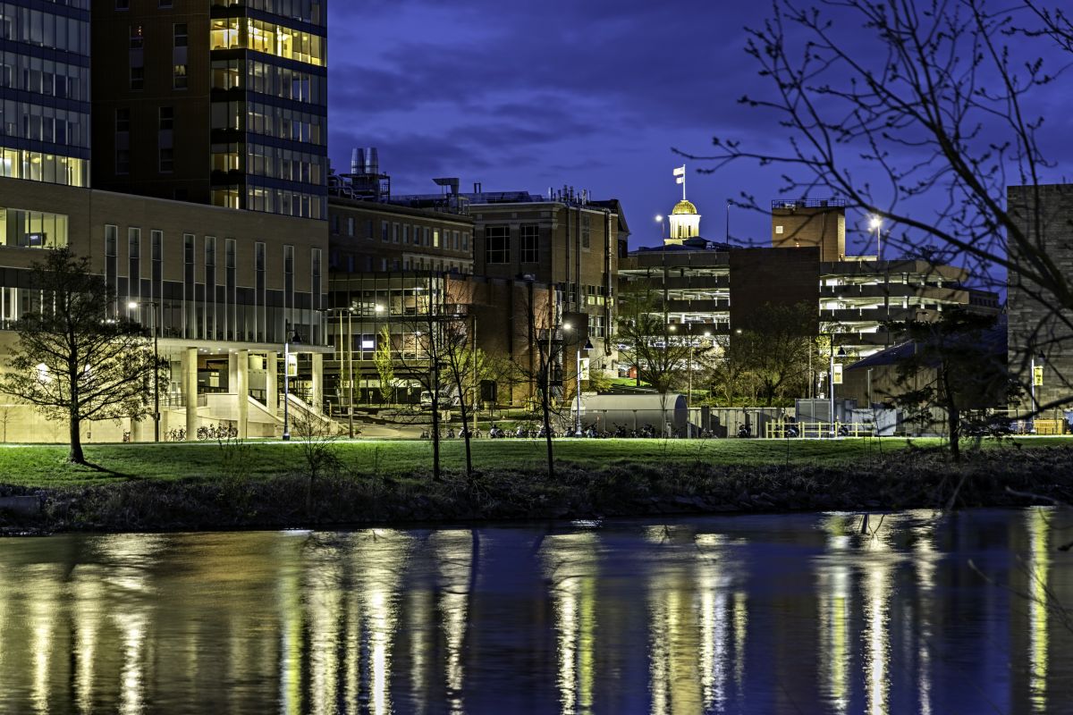 Best Bathroom Remodeling pros in Iowa City, IA